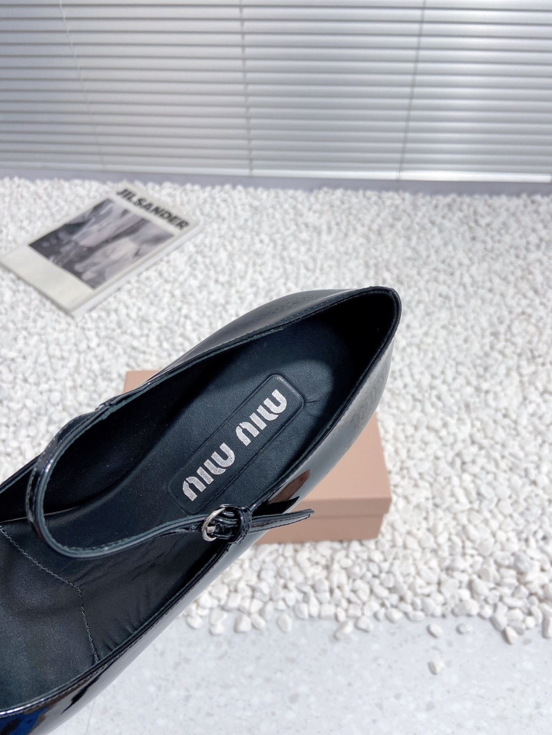 Miu Miu flat shoes